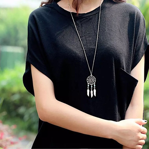 ⚜️[𝟯/$𝟭𝟴]⚜️Silver Dreamcatcher Boho Choker NEW - Picture 4 of 9